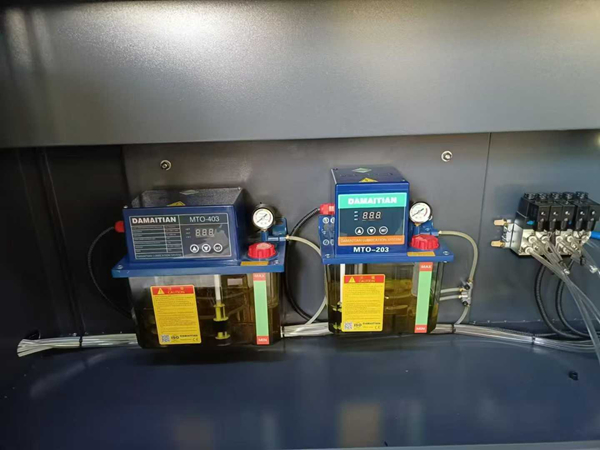 高精度圓鋸機細節圖